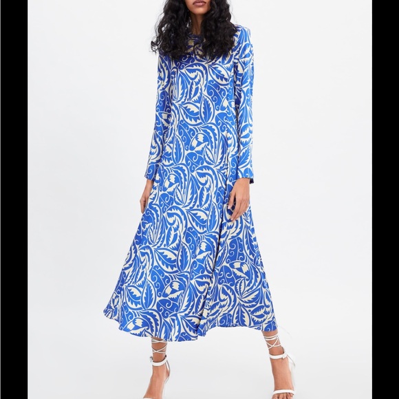 Zara Dresses & Skirts - Zara Blue and White Patterned Dress